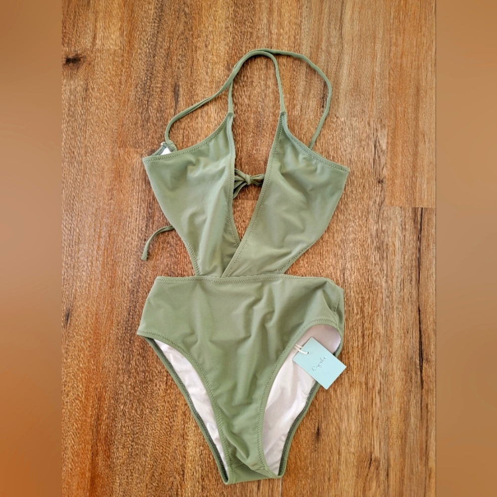 Size Medium olive green suit NEW with tags